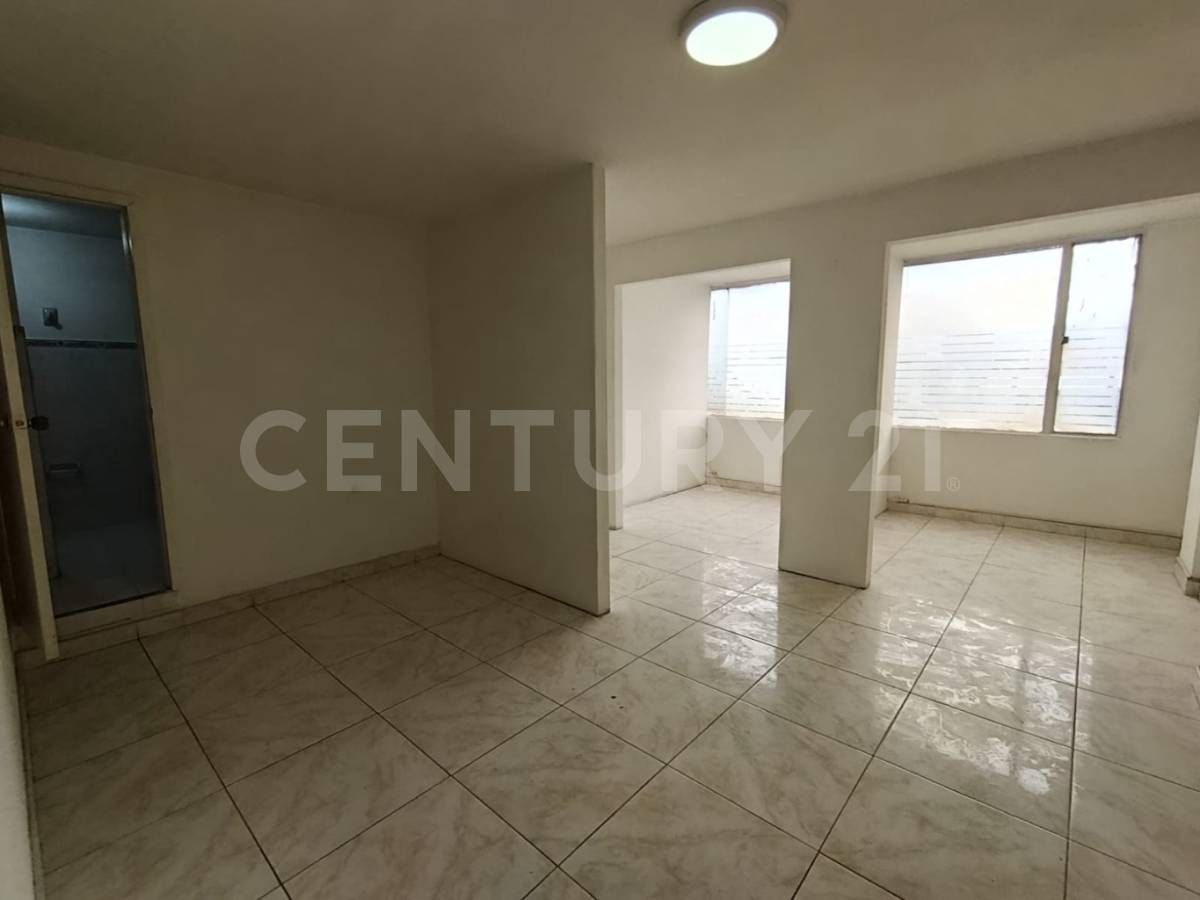 Oficina en arriendo Cundinamarca Bogotá Super Manzana 8 33 m2 Habitaciones 0 Baños 1 Garajes 0 Precio $1050000