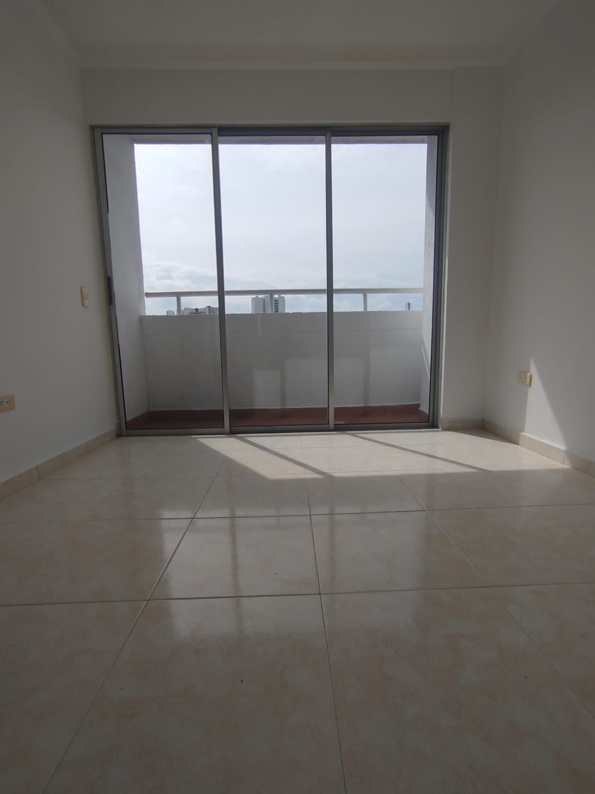 Apartamento en arriendo Santander Bucaramanga Jardines De Coaviconsa 85 m2 Habitaciones 3 Baños 2 Garajes 0 Precio $1457000