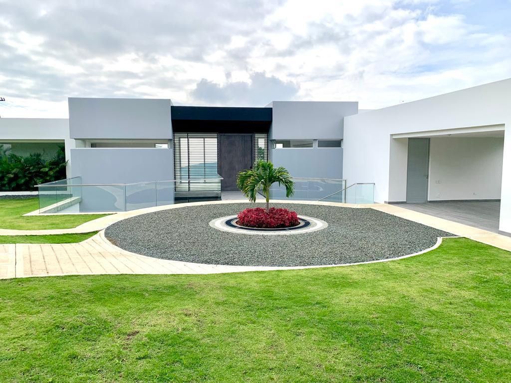 Casa Campestre en venta Valle Del Cauca Yumbo Yumbo 640 m2 Habitaciones 4 Baños 7 Garajes 4 Precio $4000000000