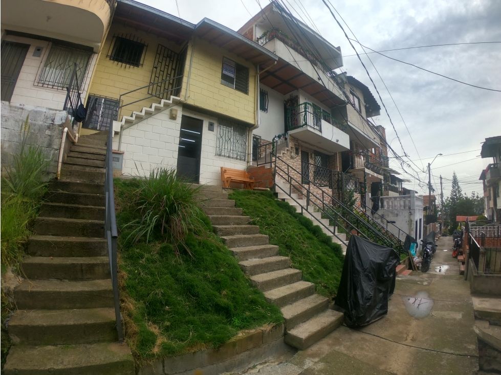 Casa en arriendo Antioquia Bello El Mirador 80 m2 Habitaciones 3 Baños 2 Garajes 0 Precio $1230000