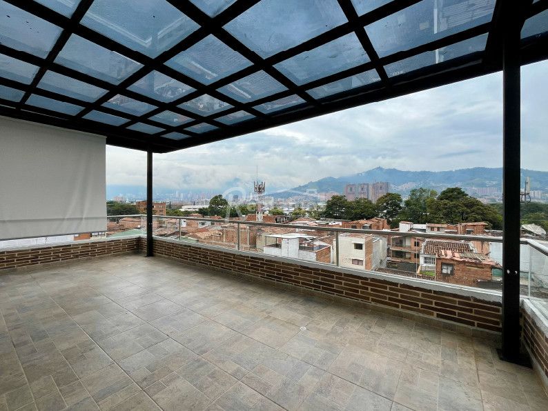 Apartamento en arriendo Antioquia Envigado Alcalá 80 m2 Habitaciones 2 Baños 2 Garajes 0 Precio $2300000