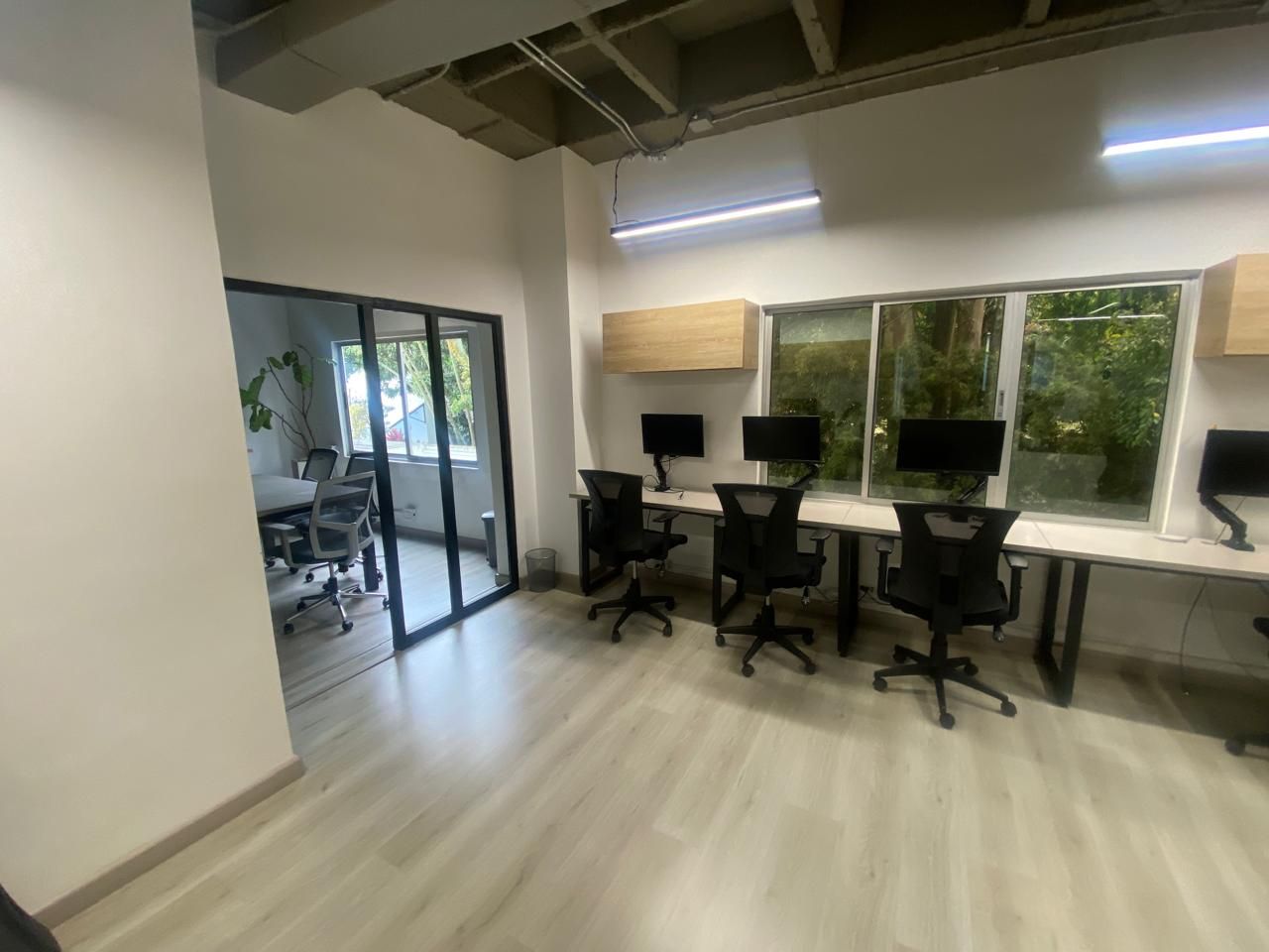 Oficina en arriendo Antioquia Medellín El Diamante 75 m2 Habitaciones 0 Baños 1 Garajes 1 Precio $6800000