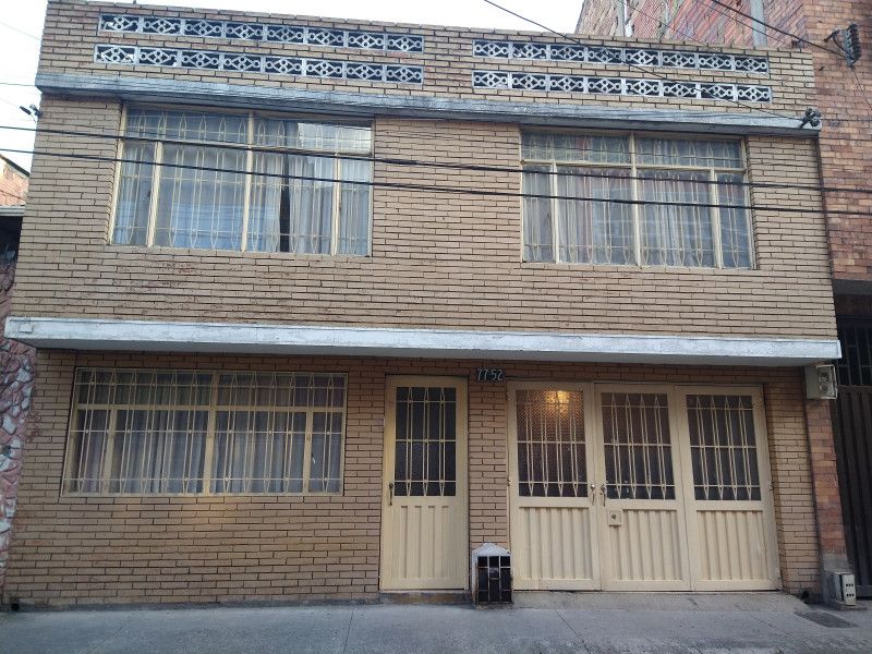 Lote en venta Cundinamarca Bogotá La Granja 248 m2 Habitaciones 0 Baños 0 Garajes 1 Precio $900000000