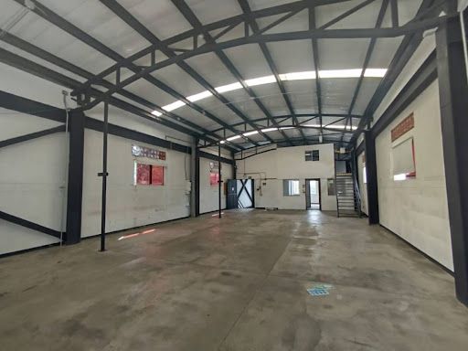 Bodega en arriendo Antioquia Medellín Tenche 240 m2 Habitaciones 0 Baños 2 Garajes 0 Precio $6500000
