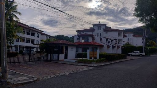 Apartamento en venta Cundinamarca Girardot Cr Bello Horizonte Norte 116 m2 Habitaciones 4 Baños 3 Garajes 1 Precio $360000000