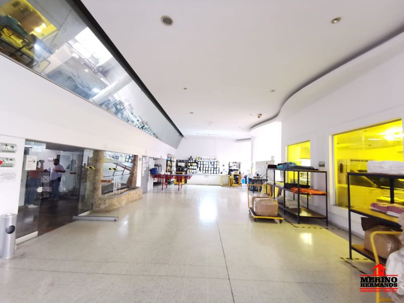 Bodega en venta Antioquia Medellín La Castellana 2372 m2 Habitaciones 0 Baños 7 Garajes 6 Precio $12500000000