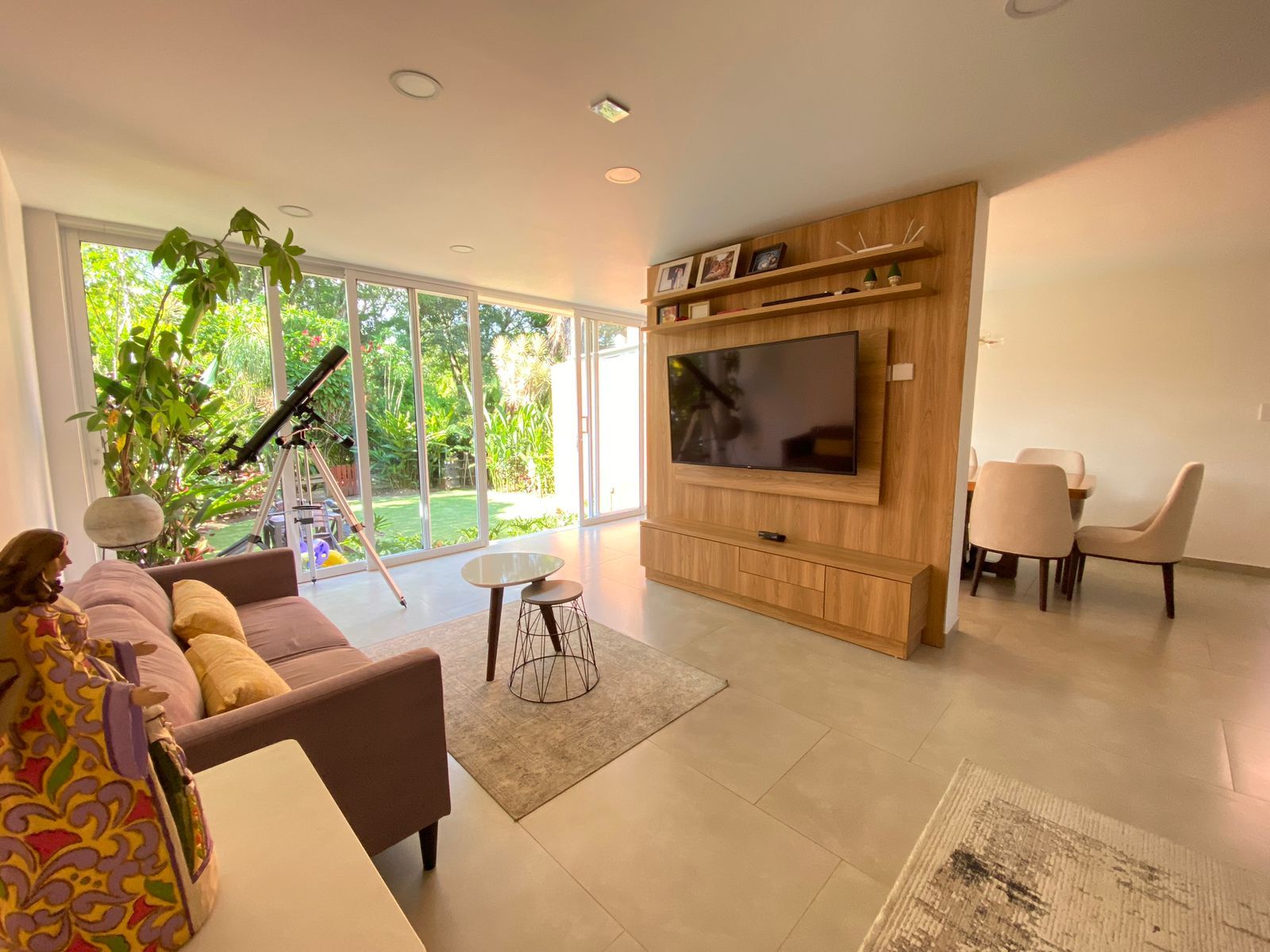 Casa en venta Valle Del Cauca Cali Parcelacion Cerros La Buitrera 210 m2 Habitaciones 4 Baños 5 Garajes 2 Precio $1380000000