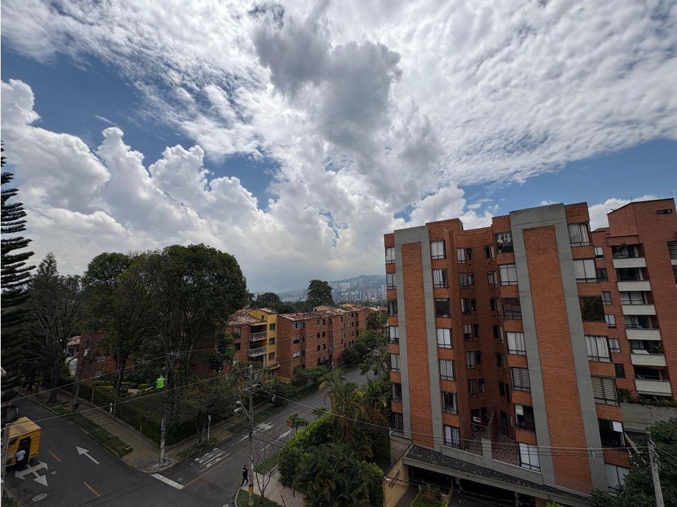 Apartamento en venta Antioquia Medellín Diego Echavarria 38 m2 Habitaciones 1 Baños 1 Garajes 1 Precio $375000000