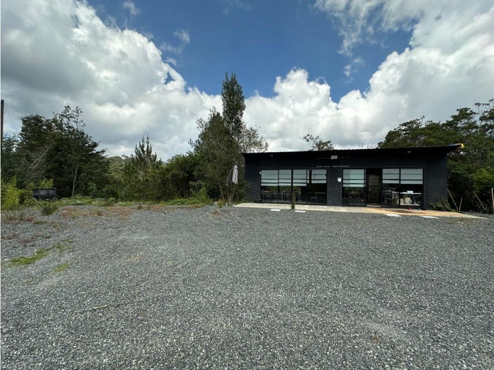 Local en arriendo Antioquia Envigado Envigado 45 m2 Habitaciones 0 Baños 2 Garajes 10 Precio $5000000