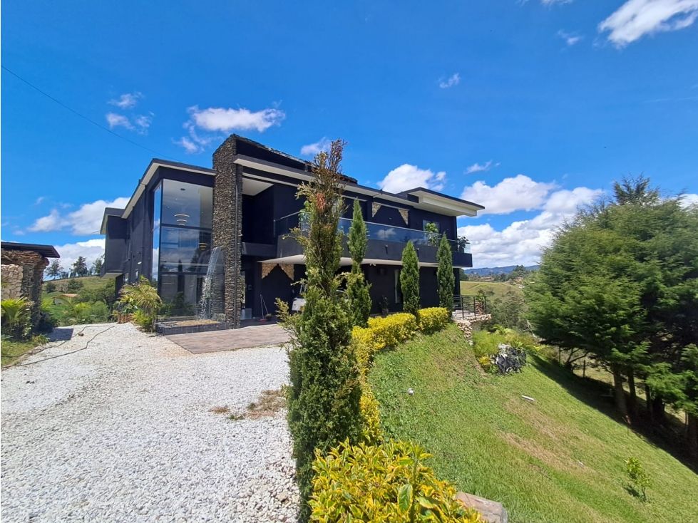 Casa en venta Antioquia Rionegro El Hospital 1050 m2 Habitaciones 4 Baños 9 Garajes 0 Precio $4200000000