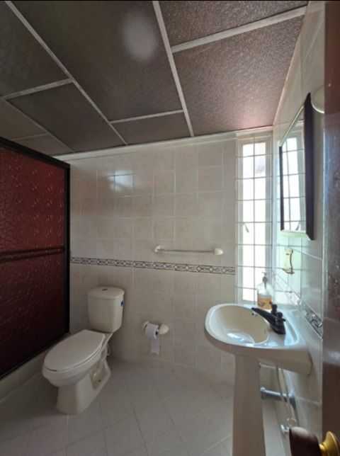 Casa en venta Cundinamarca Girardot Los Cambulos 160 m2 Habitaciones 3 Baños 3 Garajes 0 Precio $220000000