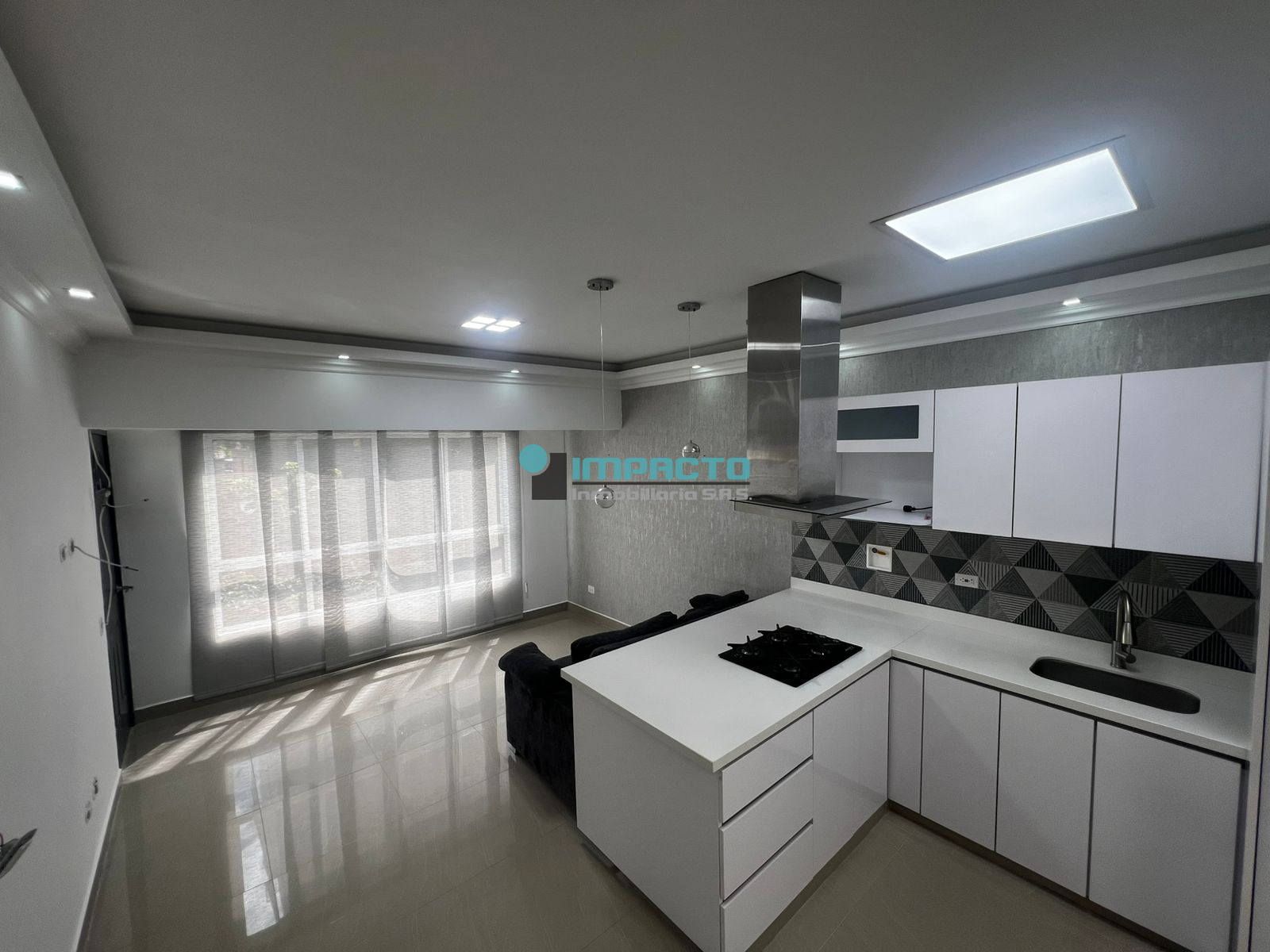 Apartamento en arriendo Antioquia Medellín Estadio 65 m2 Habitaciones 2 Baños 2 Garajes 0 Precio $2550000