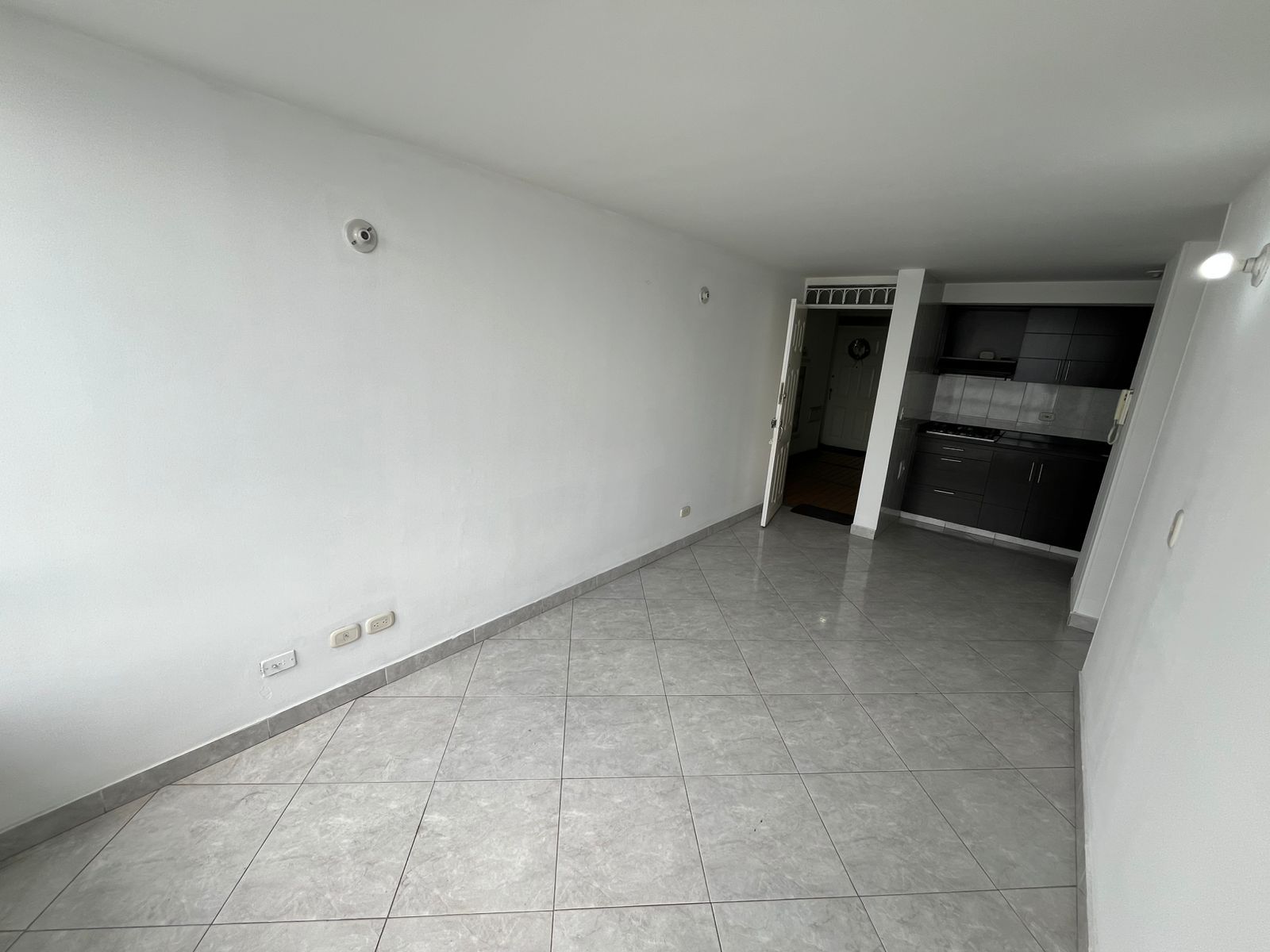Apartamento en arriendo Cundinamarca Bogotá Pio Xii 53 m2 Habitaciones 3 Baños 2 Garajes 0 Precio $1350000