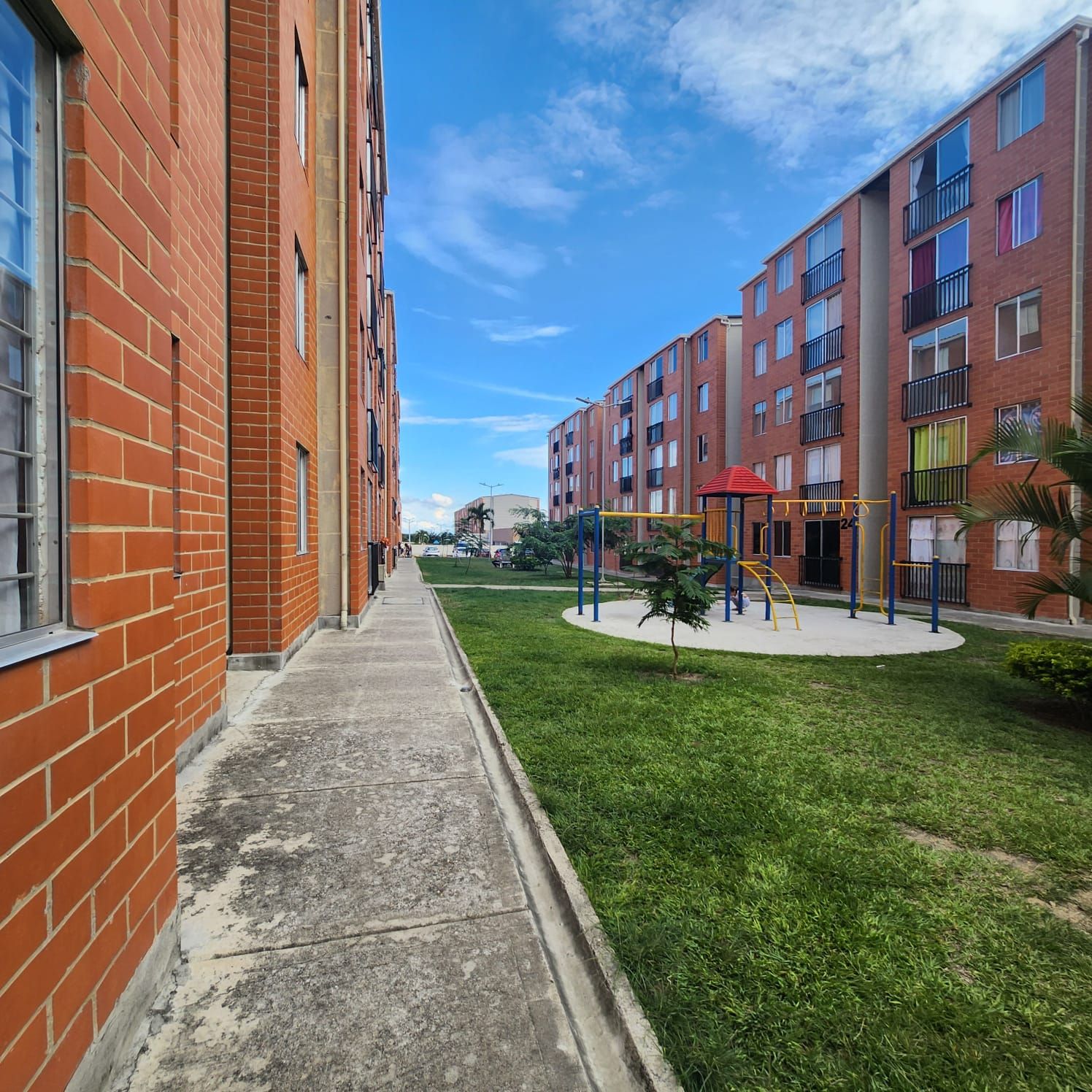 Apartamento en venta Tolima Ibagué Cr Tejares 45 m2 Habitaciones 2 Baños 1 Garajes 1 Precio $140000000