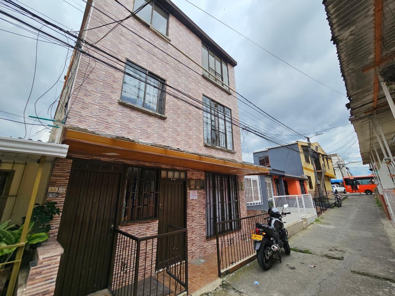 Edificio en venta Risaralda Dosquebradas Br Buenos Aires 290 m2 Habitaciones 4 Baños 4 Garajes 0 Precio $900000000