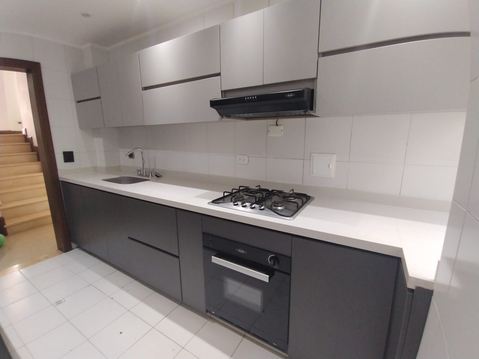 Casa en arriendo Risaralda Pereira Jardin De Velez Y Velez 180 m2 Habitaciones 3 Baños 3 Garajes 1 Precio $4000000