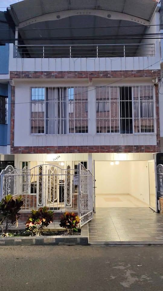 Casa en venta Valle Del Cauca Palmira Petruc 390 m2 Habitaciones 5 Baños 4 Garajes 0 Precio $510000000