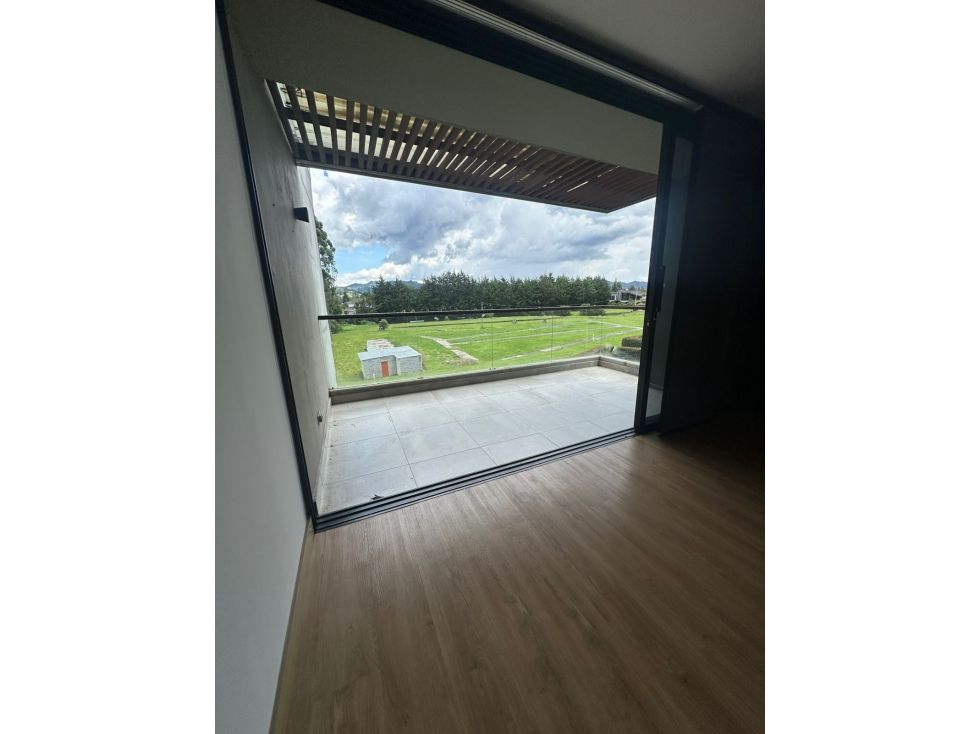 Apartamento en venta Antioquia Rionegro Vereda Vilachuaga 127 m2 Habitaciones 2 Baños 2 Garajes 2 Precio $1350000000