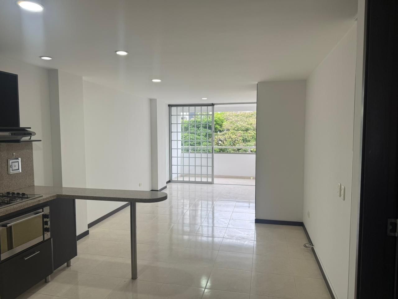 Apartamento en venta Risaralda Pereira Los Alpes 72 m2 Habitaciones 2 Baños 2 Garajes 1 Precio $410000000