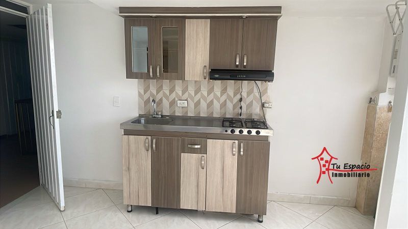 Apartamento en arriendo Antioquia Medellín Aures No1 35 m2 Habitaciones 2 Baños 1 Garajes 0 Precio $1250000