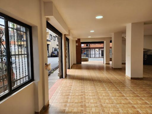 Local en arriendo Antioquia Medellín Santa Lucia 100 m2 Habitaciones 0 Baños 1 Garajes 0 Precio $5990000