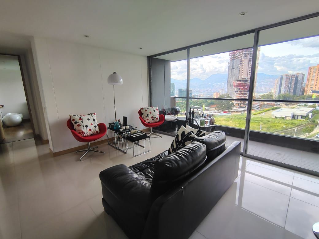 Apartamento en arriendo Antioquia Medellín El Castillo 73 m2 Habitaciones 2 Baños 2 Garajes 1 Precio $4700000