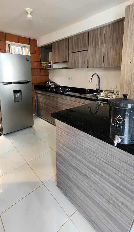 Casa en venta Risaralda Dosquebradas Colinas Del Bosque 42 m2 Habitaciones 3 Baños 2 Garajes 1 Precio $220000000