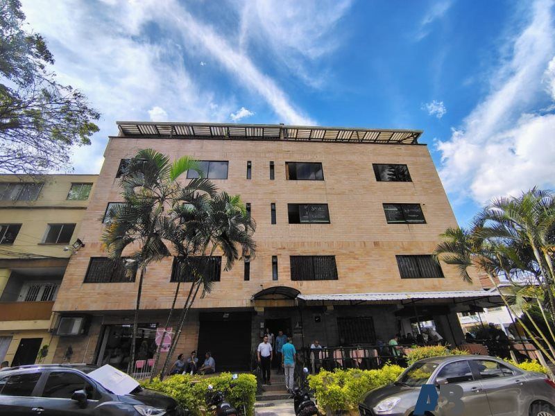Oficina en arriendo Antioquia Medellín Suramericana 18 m2 Habitaciones 0 Baños 1 Garajes 0 Precio $1300000