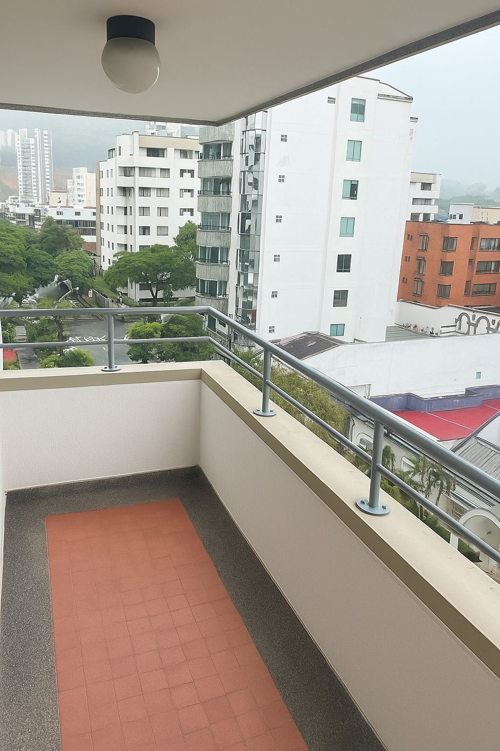 Apartamento en venta Risaralda Pereira Jardin De Velez Y Velez 110 m2 Habitaciones 3 Baños 2 Garajes 1 Precio $400000000