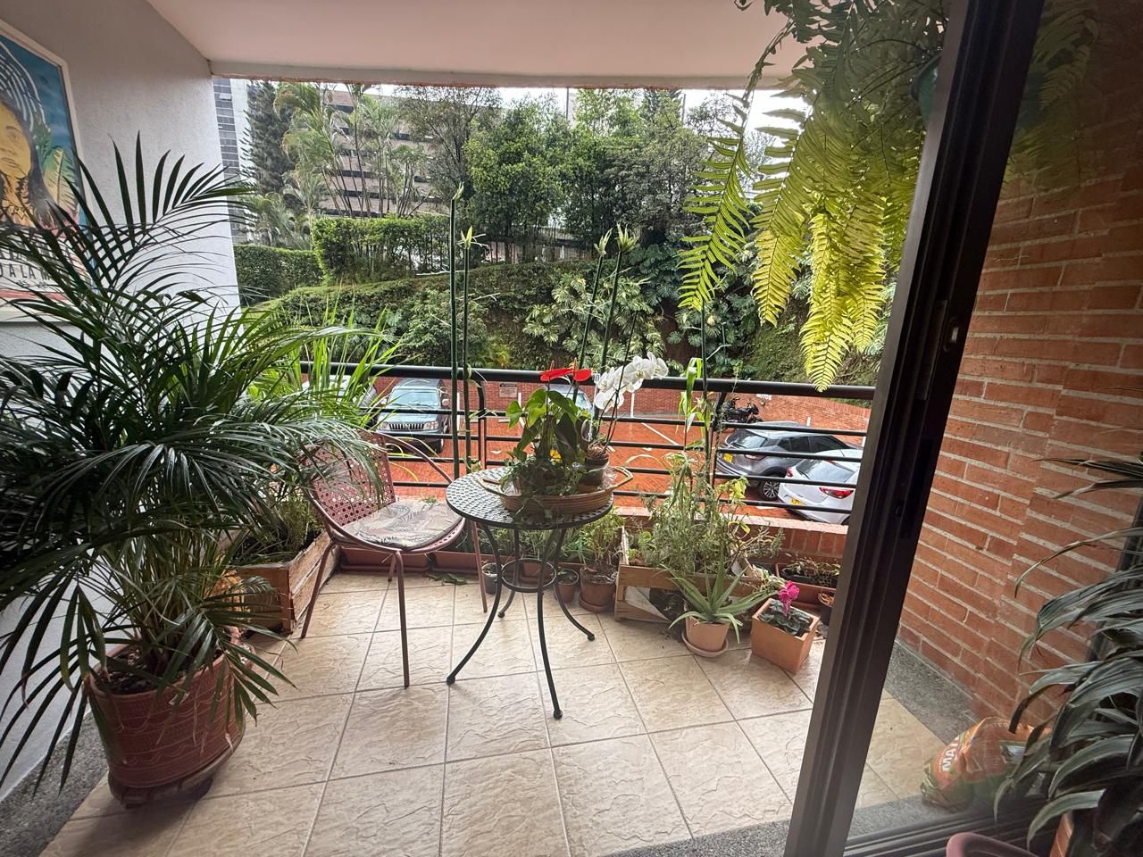 Apartamento en arriendo Antioquia Medellín Altos Del Poblado 80 m2 Habitaciones 2 Baños 2 Garajes 1 Precio $4000000