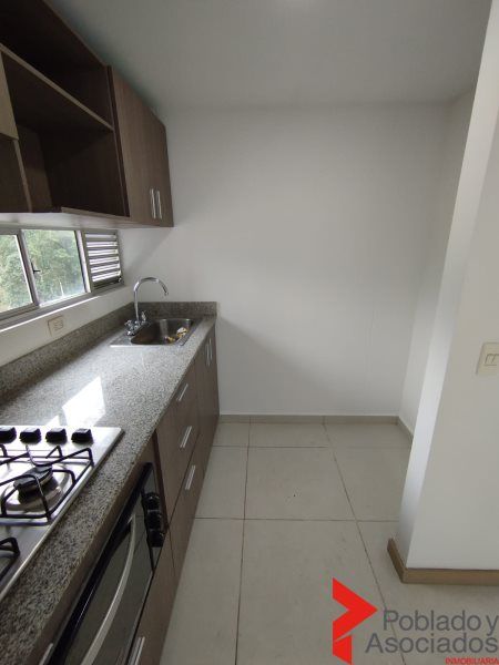 Apartamento en arriendo Antioquia Envigado El Chinguí 70 m2 Habitaciones 2 Baños 2 Garajes 1 Precio $2800000