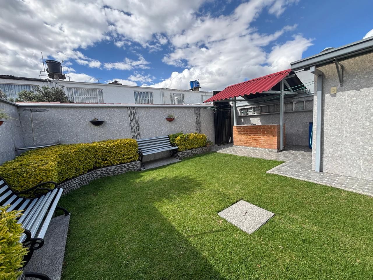 Casa en venta Cundinamarca Bogotá Los Andes 225 m2 Habitaciones 4 Baños 3 Garajes 2 Precio $950000000
