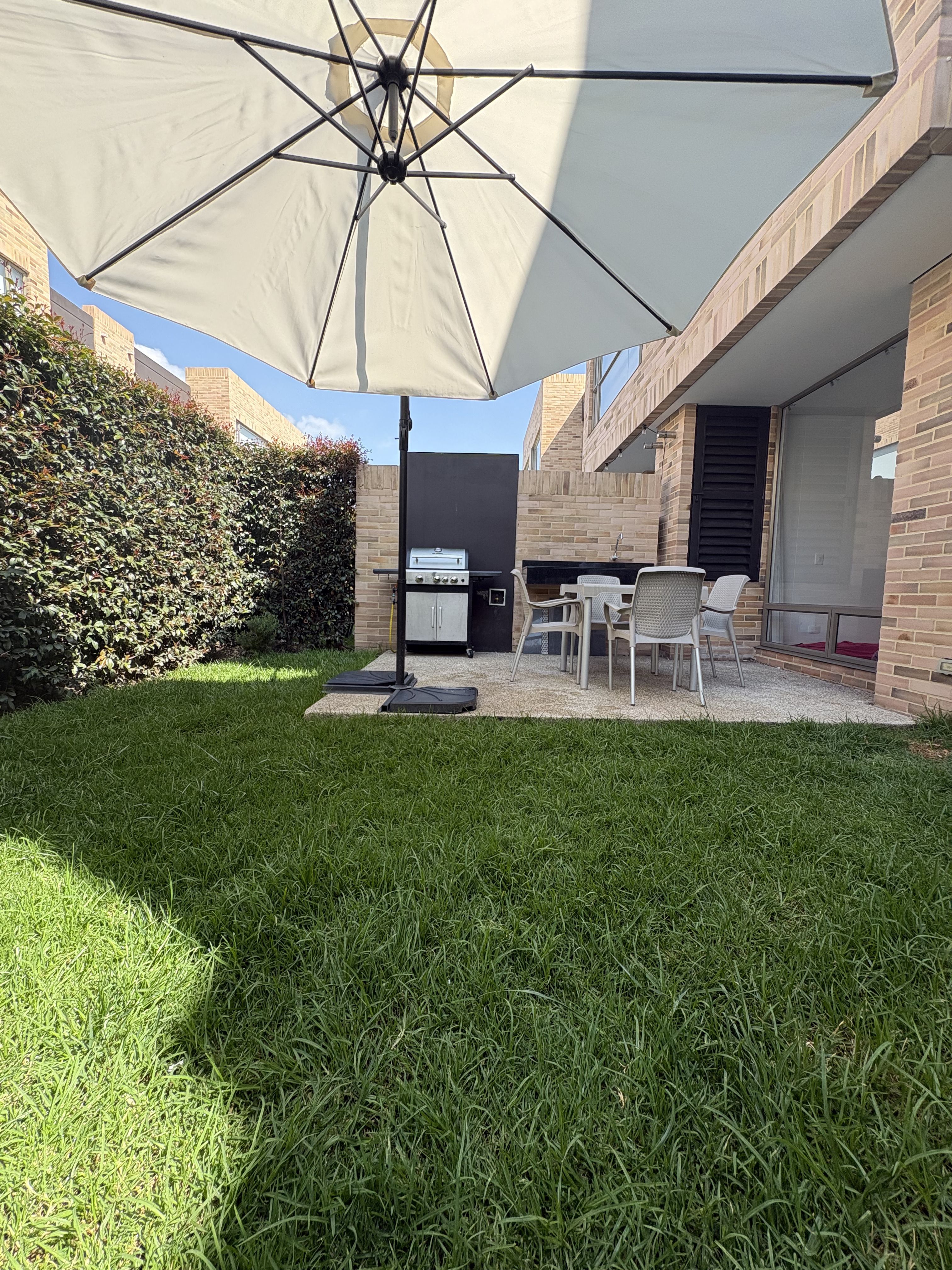 Casa en venta Cundinamarca Chía Urbanizacion Nuevo Milenio 115 m2 Habitaciones 3 Baños 3 Garajes 2 Precio $960000000