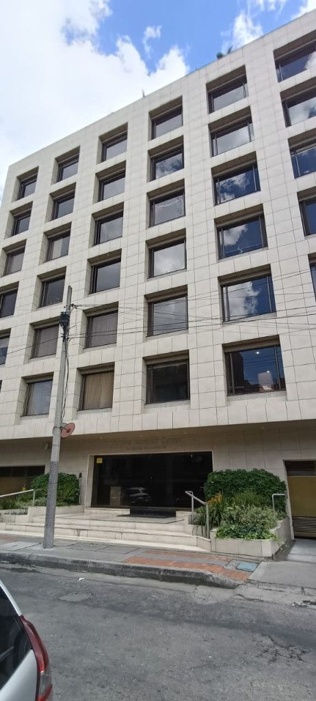 Oficina en arriendo Cundinamarca Bogotá El Espartillal 40 m2 Habitaciones 0 Baños 1 Garajes 0 Precio $2490000