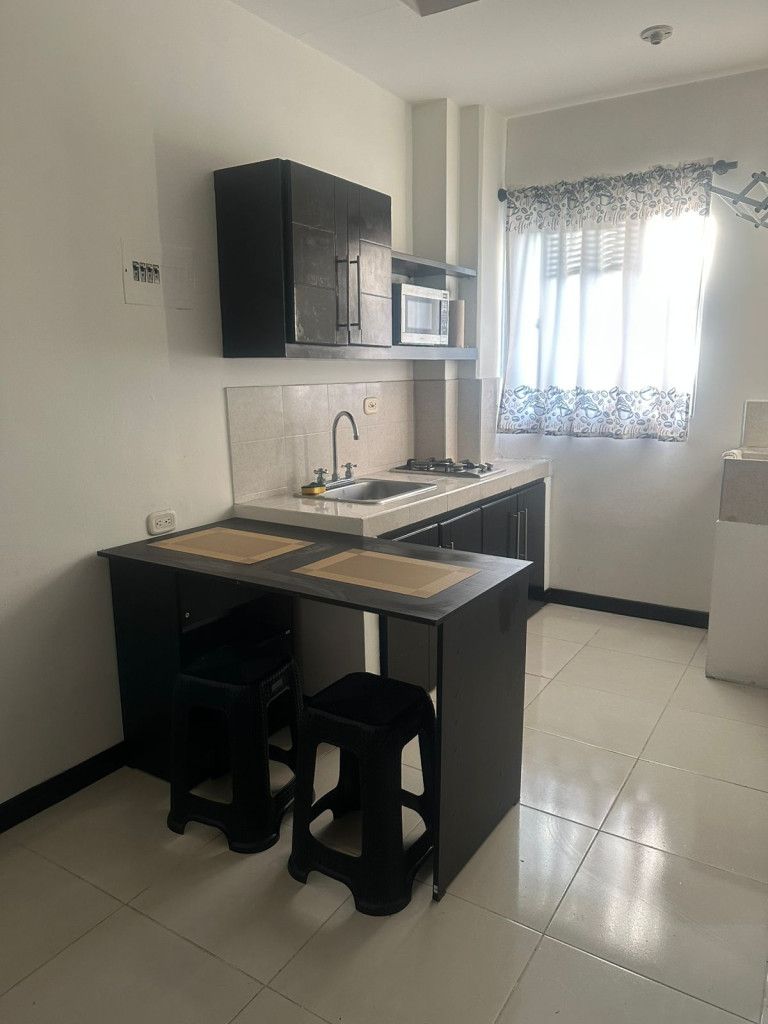 Apartaestudio en arriendo Valle Del Cauca Cali Urbanización La Flora 38 m2 Habitaciones 1 Baños 1 Garajes 0 Precio $1100000