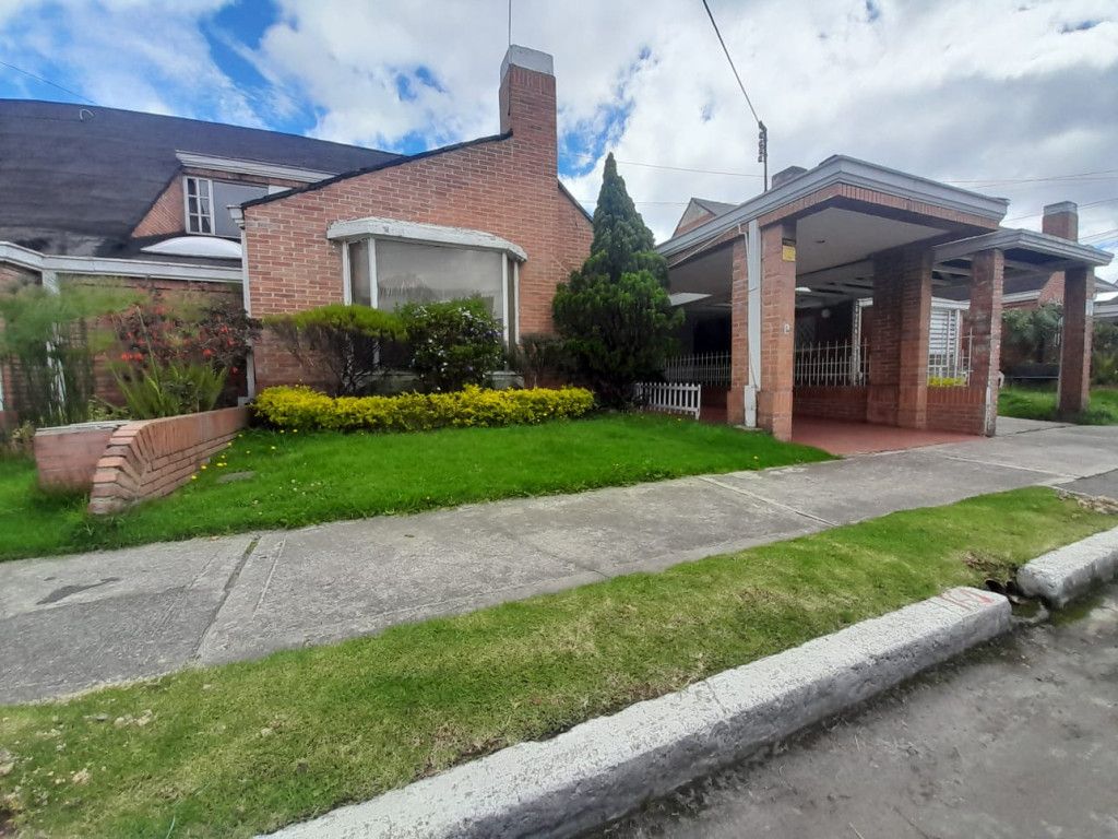 Casa en venta Cundinamarca Bogotá El Recreo De Los Frailes 500 m2 Habitaciones 4 Baños 4 Garajes 2 Precio $1600000000