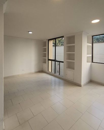 Apartamento en arriendo Valle Del Cauca Cali Cuarto De Legua - Guadalupe 90 m2 Habitaciones 3 Baños 2 Garajes 1 Precio $1900000