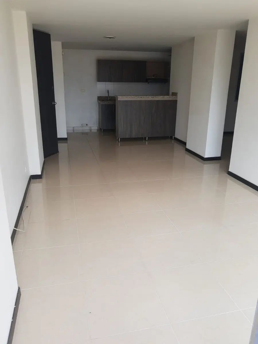 Apartamento en arriendo Antioquia Medellín La Candelaria 85 m2 Habitaciones 3 Baños 2 Garajes 1 Precio $2000000