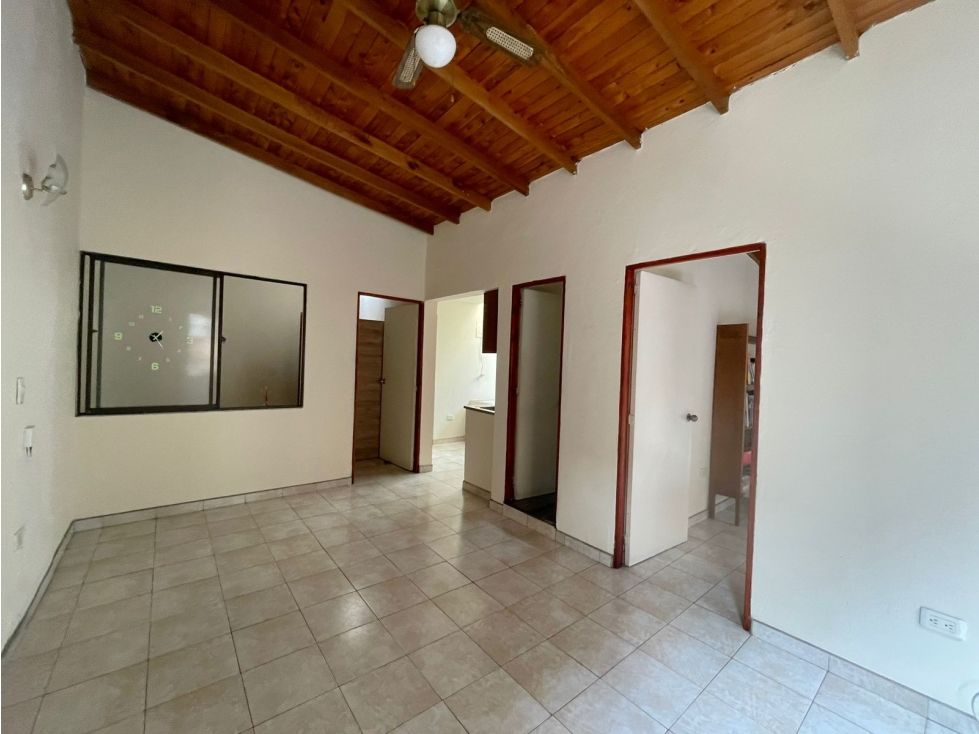 Apartamento en arriendo Antioquia Sabaneta Calle Larga 110 m2 Habitaciones 4 Baños 3 Garajes 0 Precio $2300000