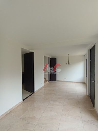 Casa en arriendo Cundinamarca Mosquera Centro 92 m2 Habitaciones 3 Baños 3 Garajes 1 Precio $2100000