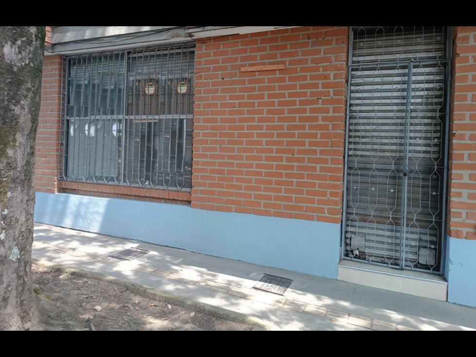 Local en arriendo Antioquia Medellín Cuarta Brigada 36 m2 Habitaciones 0 Baños 1 Garajes 0 Precio $2100000