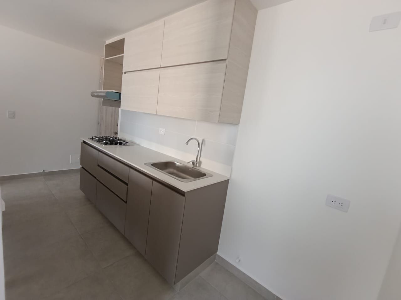 Apartamento en arriendo Antioquia Sabaneta Vereda La Doctora 90 m2 Habitaciones 3 Baños 2 Garajes 2 Precio $3400000