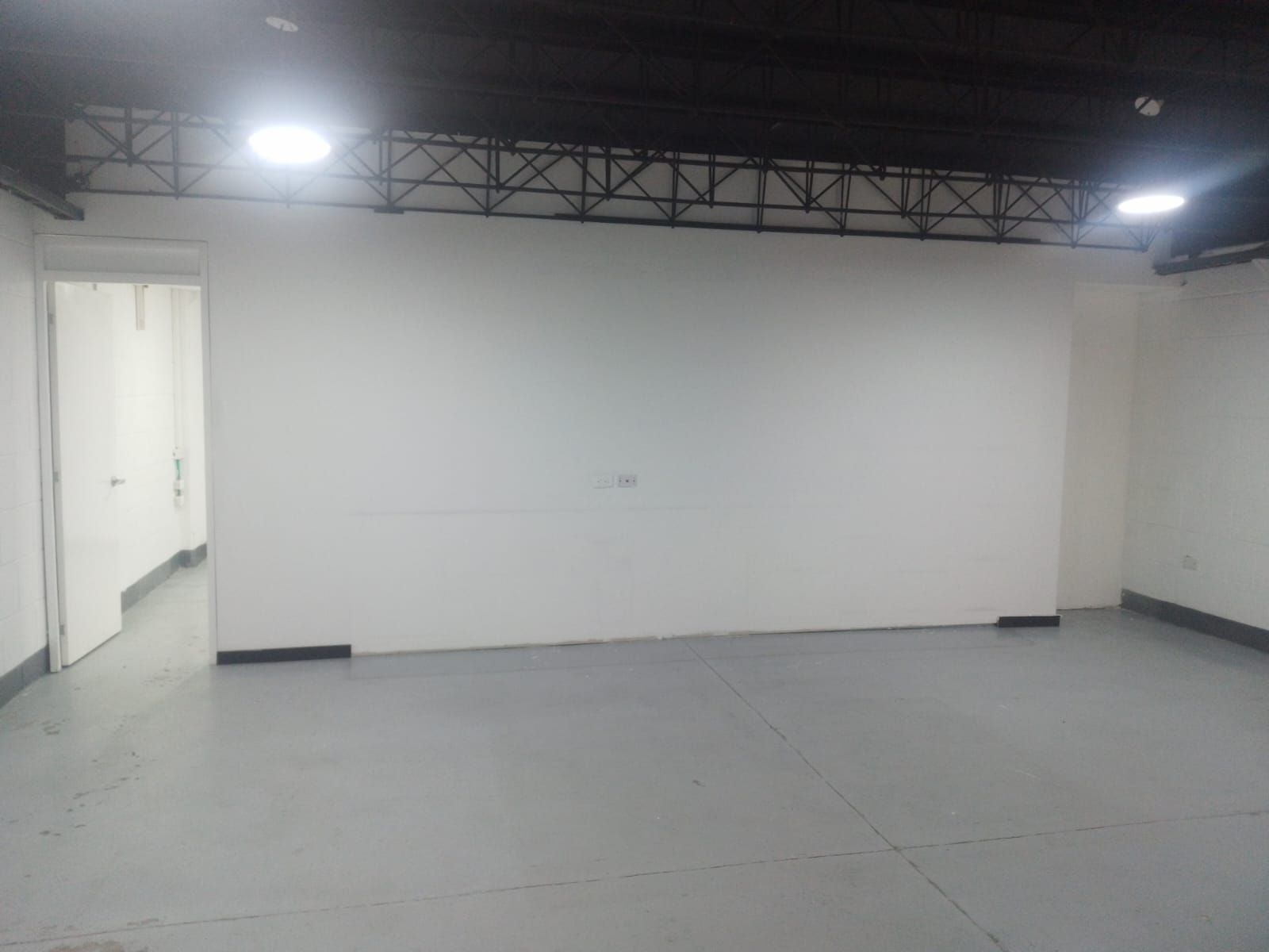 Bodega en arriendo Antioquia Medellín Guayabal 123 m2 Habitaciones 0 Baños 2 Garajes 0 Precio $6300000