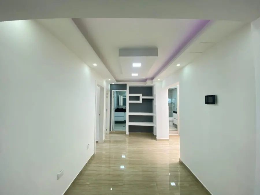 Apartamento en arriendo Antioquia Medellín Bolivariana 110 m2 Habitaciones 4 Baños 2 Garajes 2 Precio $2100000