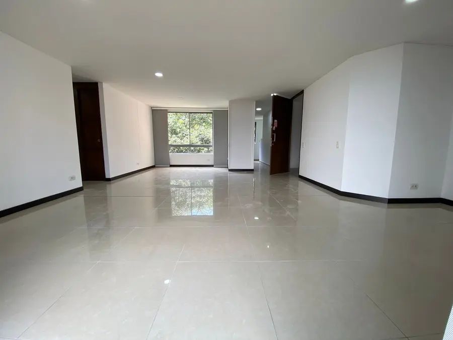 Apartamento en arriendo Antioquia Medellín El Poblado 100 m2 Habitaciones 2 Baños 2 Garajes 2 Precio $2600000