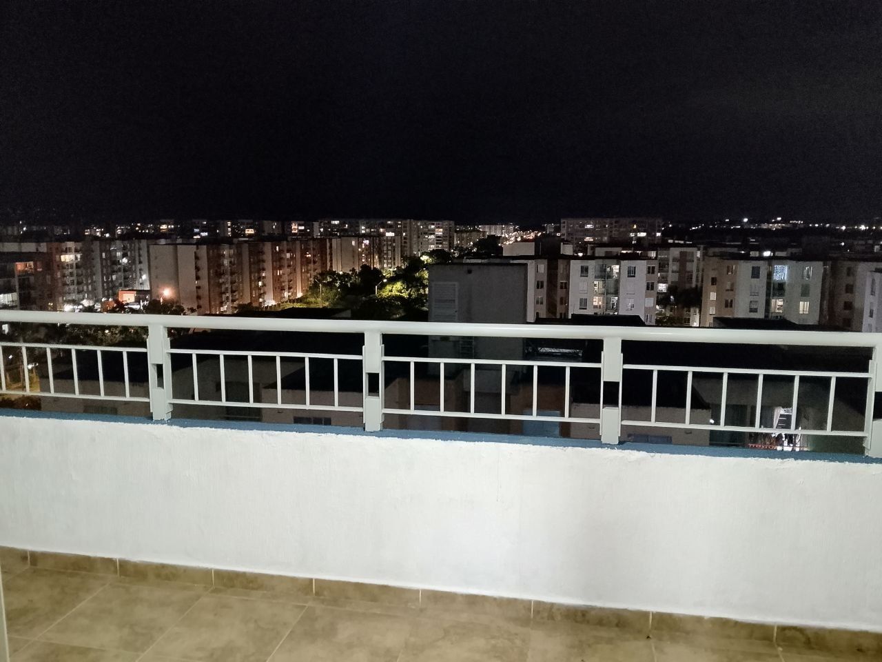 Apartamento en arriendo Valle Del Cauca Cali Lili 100 m2 Habitaciones 3 Baños 2 Garajes 1 Precio $3000000
