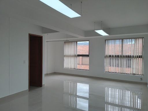 Oficina en arriendo Cundinamarca Bogotá Santa Barbara Occidental 50 m2 Habitaciones 0 Baños 0 Garajes 0 Precio $3159000