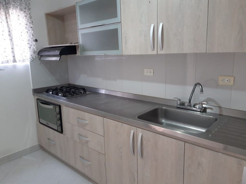 Apartamento en arriendo Antioquia Itagüí Simón Bolívar 75 m2 Habitaciones 3 Baños 2 Garajes 0 Precio $1700000
