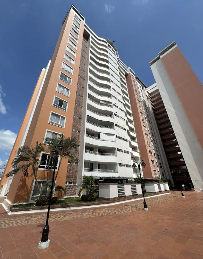 Apartamento en venta Santander Floridablanca Br La Toscana 117 m2 Habitaciones 3 Baños 2 Garajes 1 Precio $530000000