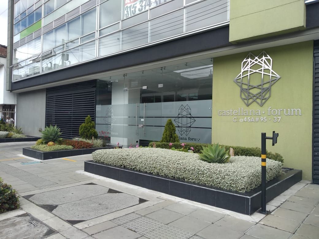 Consultorio en arriendo Cundinamarca Bogotá La Castellana - Edif Castellana Forum 45 m2 Habitaciones 0 Baños 1 Garajes 1 Precio $3200000